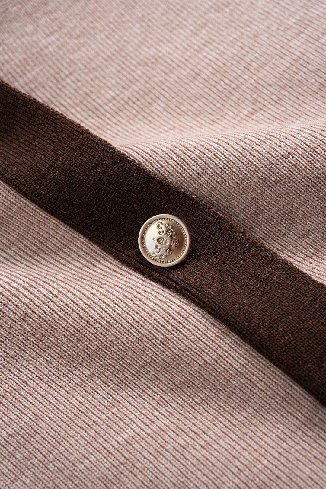 Knit Contrast V-Neck Long-Sleeve Top And Button Skirt Set - Image 4