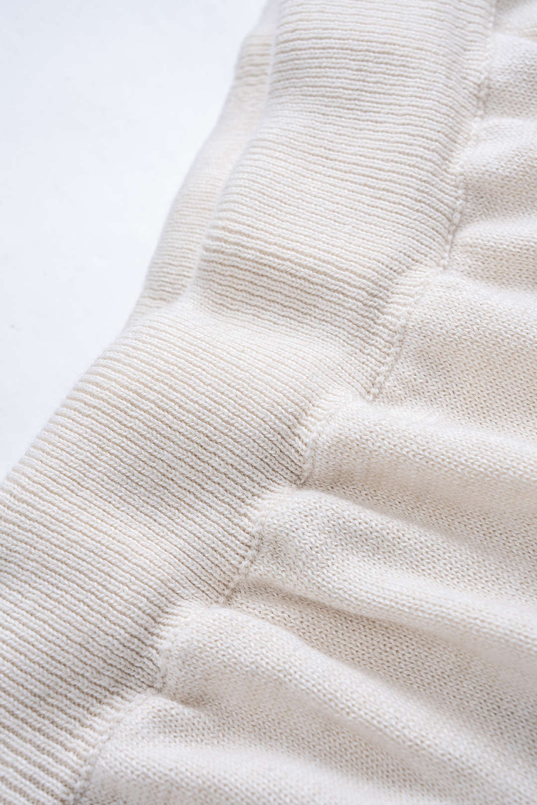 Knit Ripped Detail One Shoulder Long-Sleeve Top And Skirt Set - Image 4