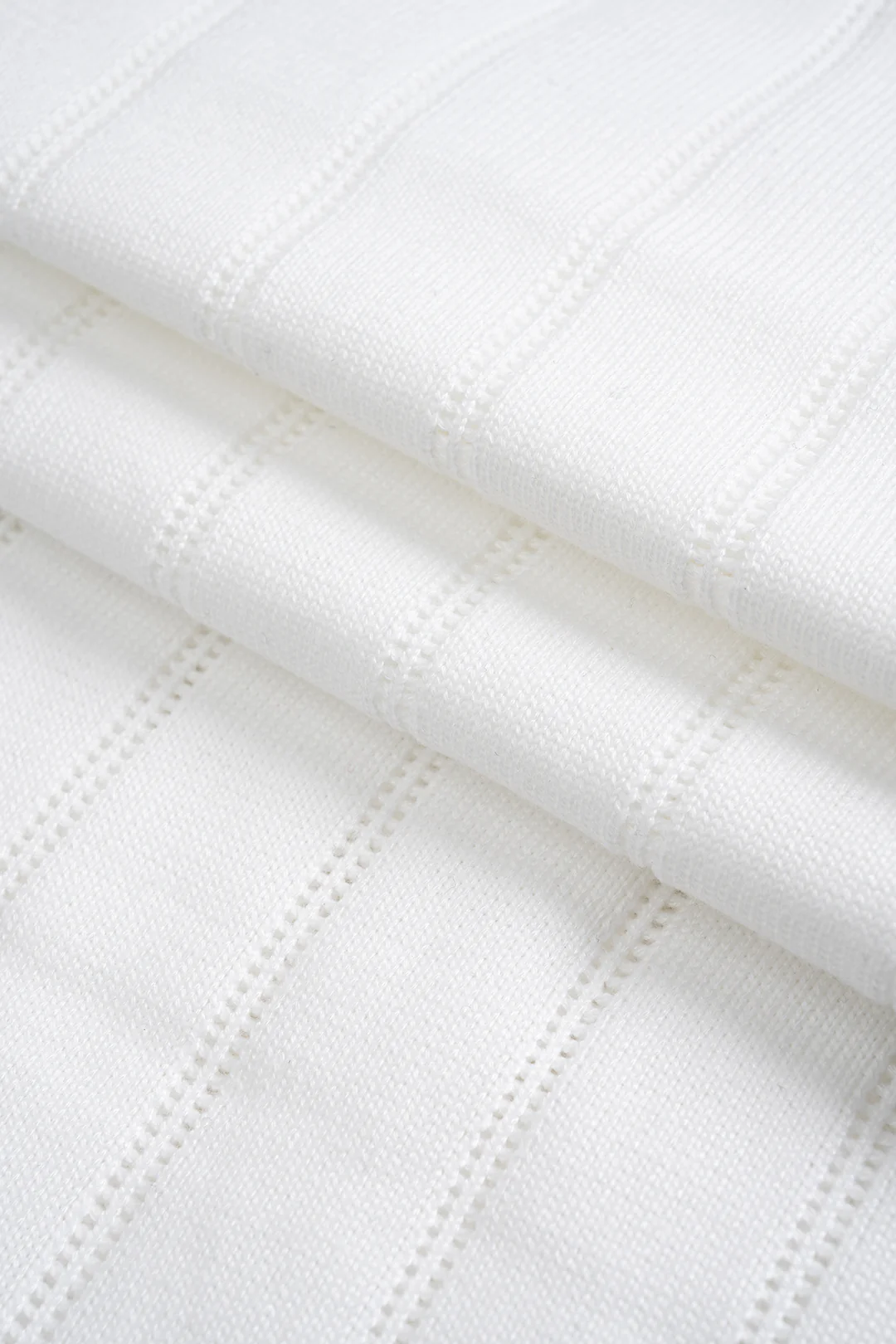 Knit Jacquard V-Neck Short-Sleeve Dress - Image 5