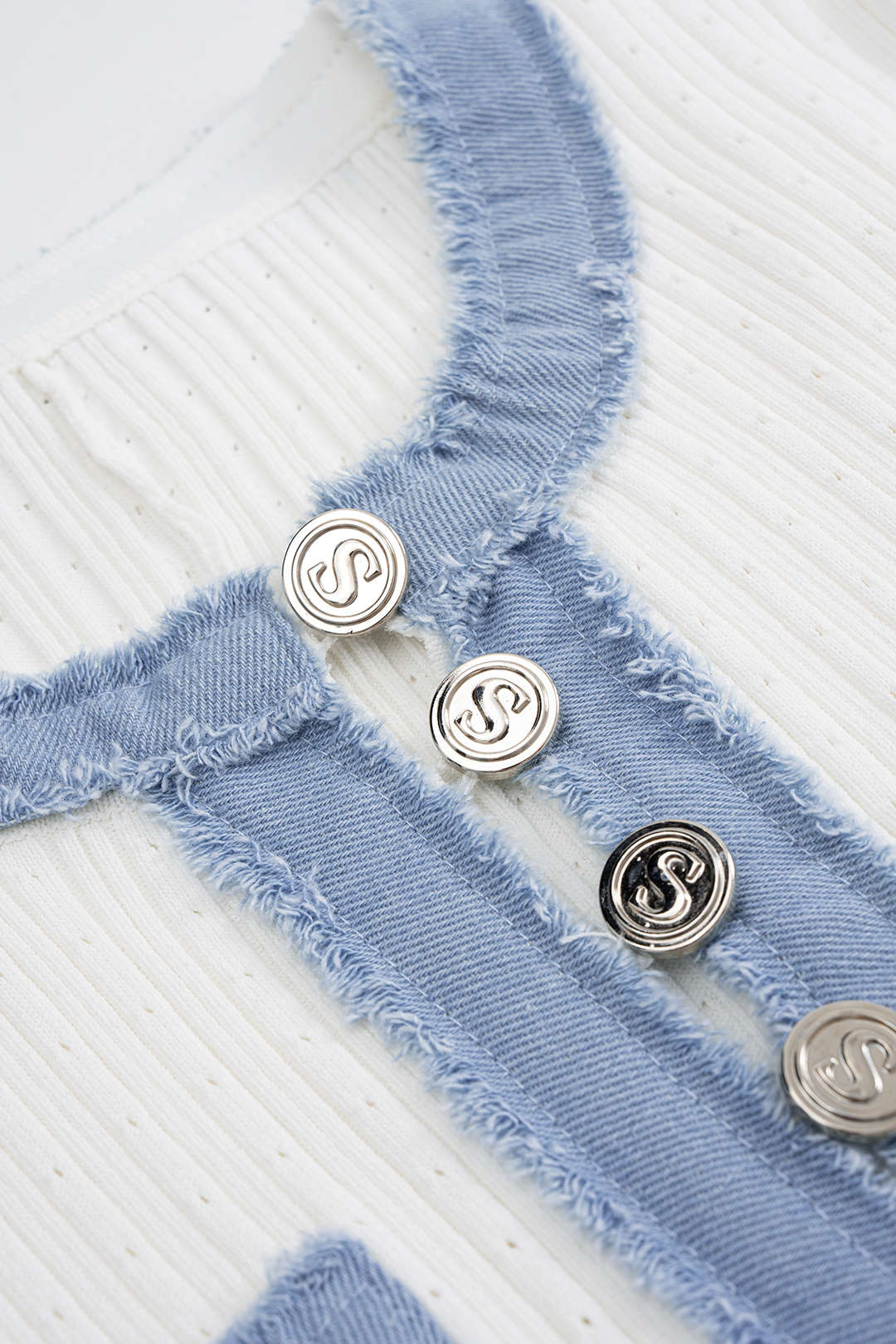 Knit Patchwork Frayed Button Short Sleeve Dress - Image 3