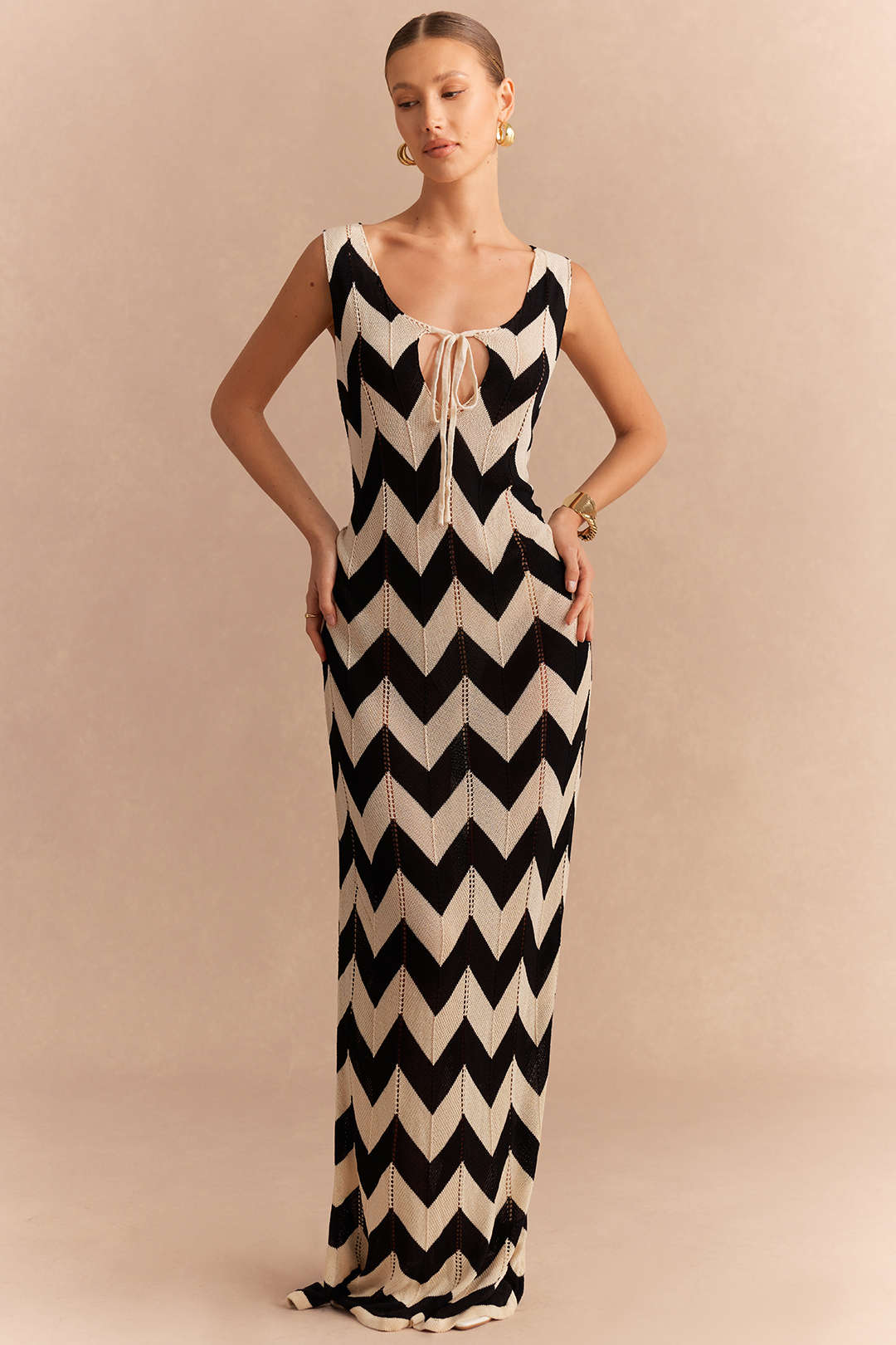 Knit Contrast Tie-Up Sleeveless Dress