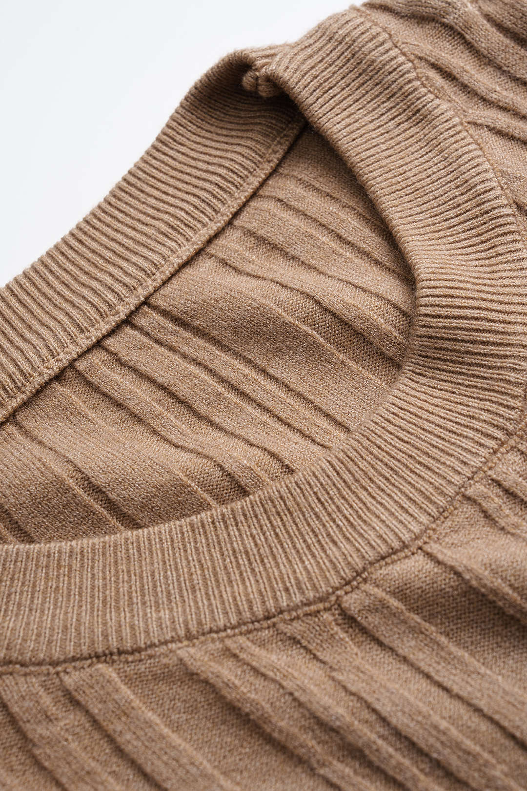 Knit Round Neck Waist-Cinching Long-Sleeve Top - Image 3