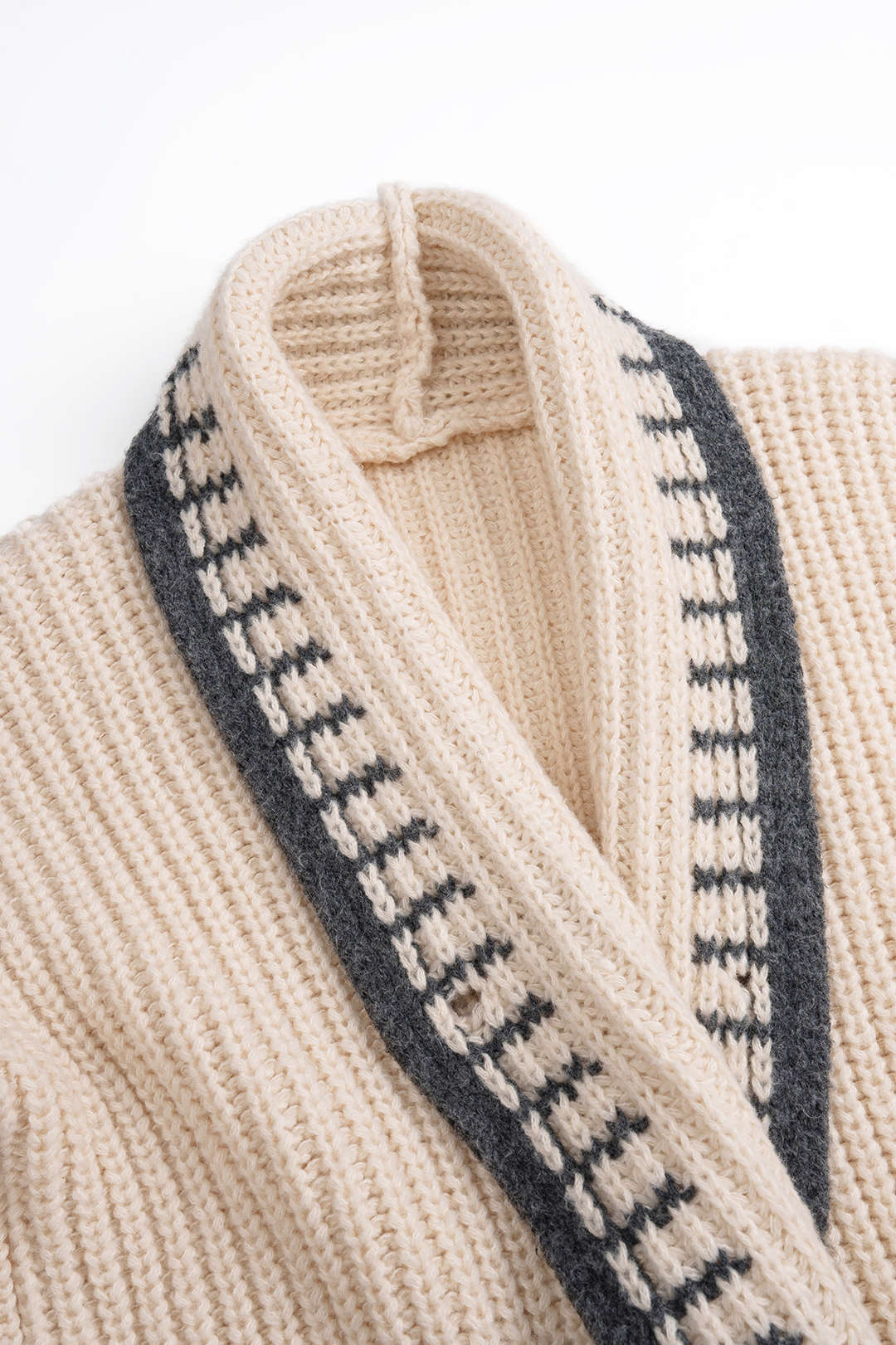 Knit Color Block Button Long Sleeve Cardigan - Image 3