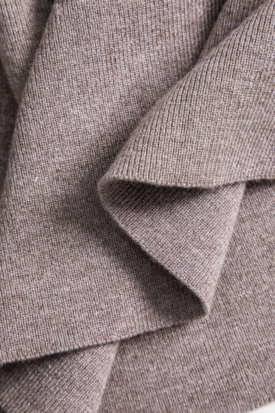 Solid Sweater Midi Skirt - Image 5