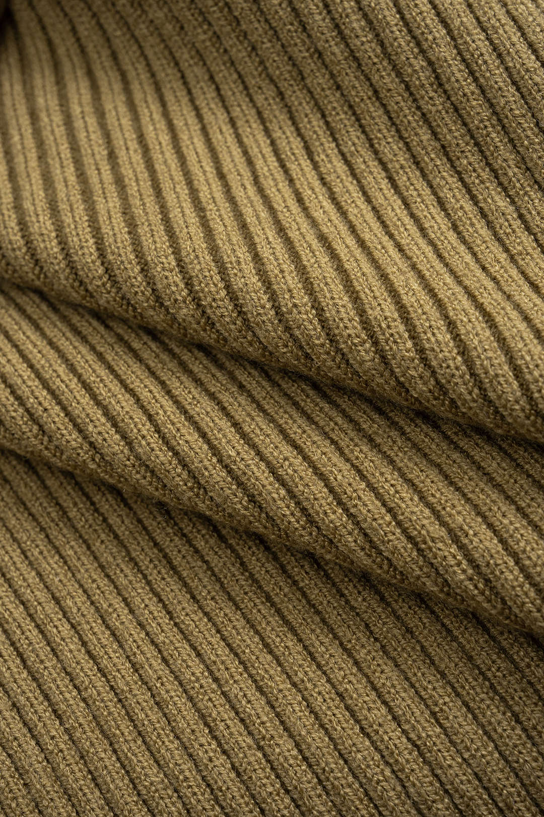 Knit Metallic Button Contrast Skirt - Image 4