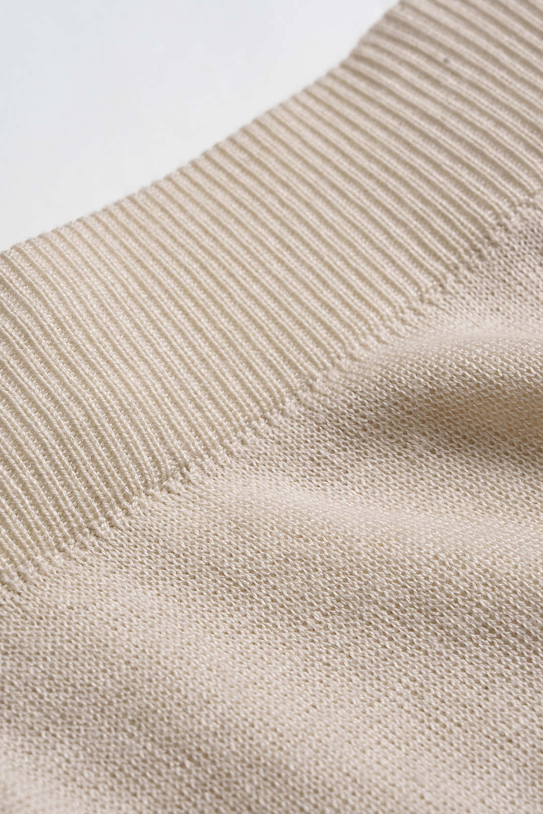 Knit Contrast Ruched Skirt - Image 7