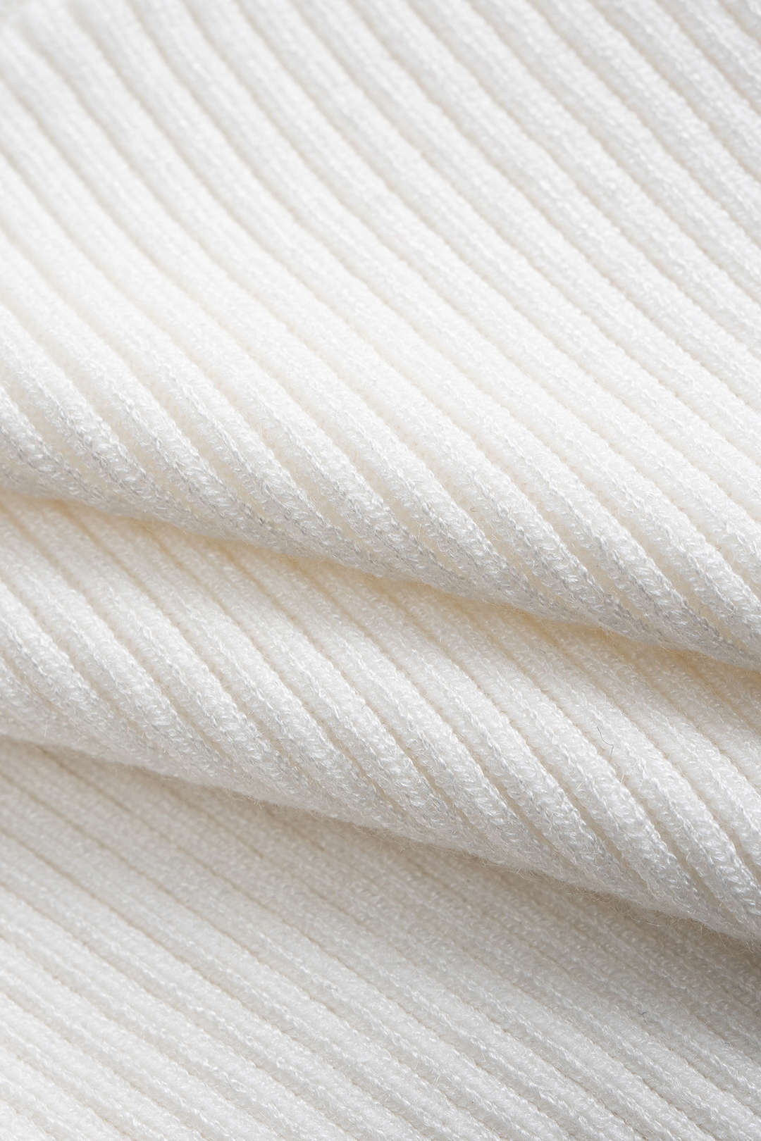 Knit V-Neck Crossed Long-Sleeve Top - Image 4