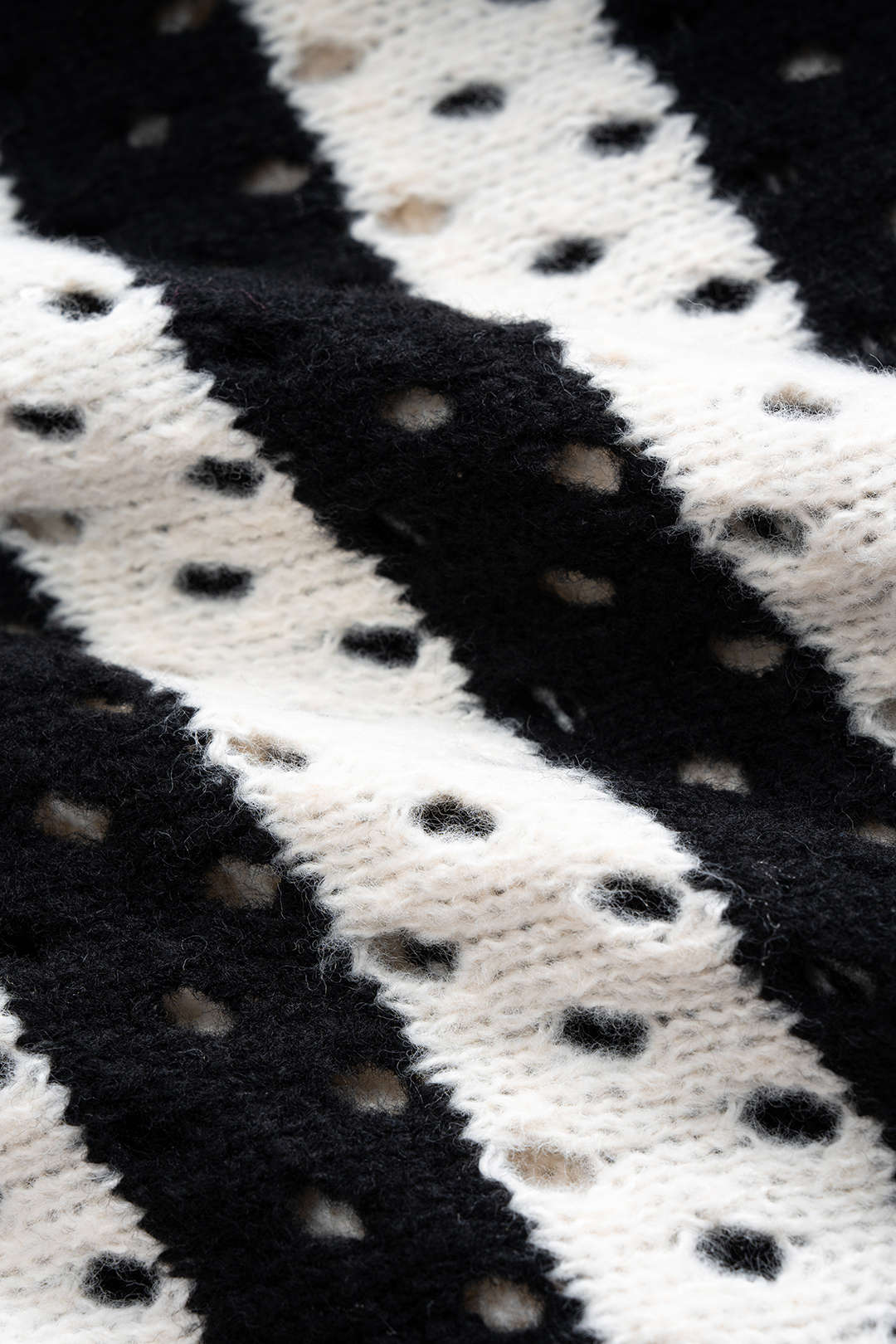 Knit Contrast Cut Out Long-Sleeve Top - Image 4