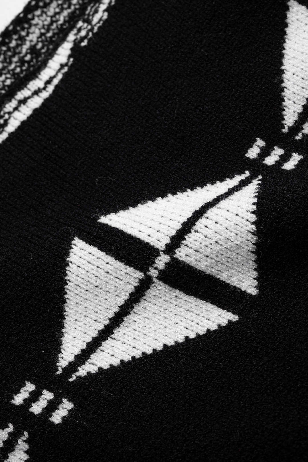 Knit Geometric Print Slant Shoulder Long-Sleeve Top - Image 3