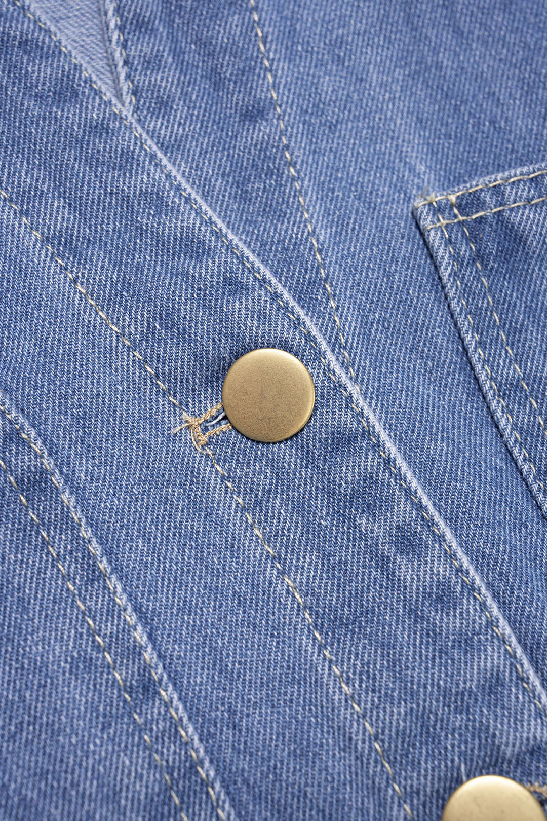 Denim Lapel Button Cropped Top - Image 4