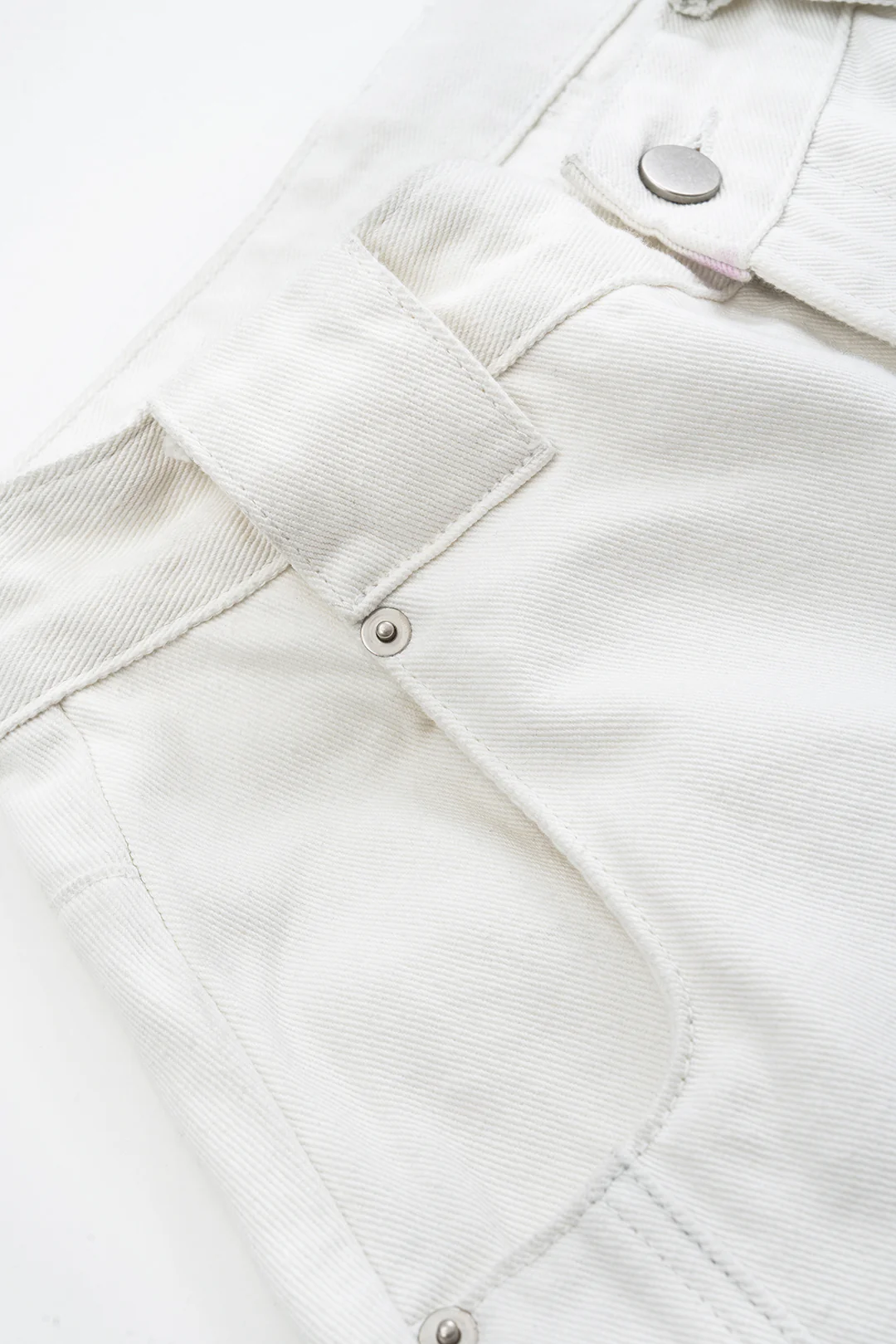 Denim Wide Leg Barrel Jeans - Image 15