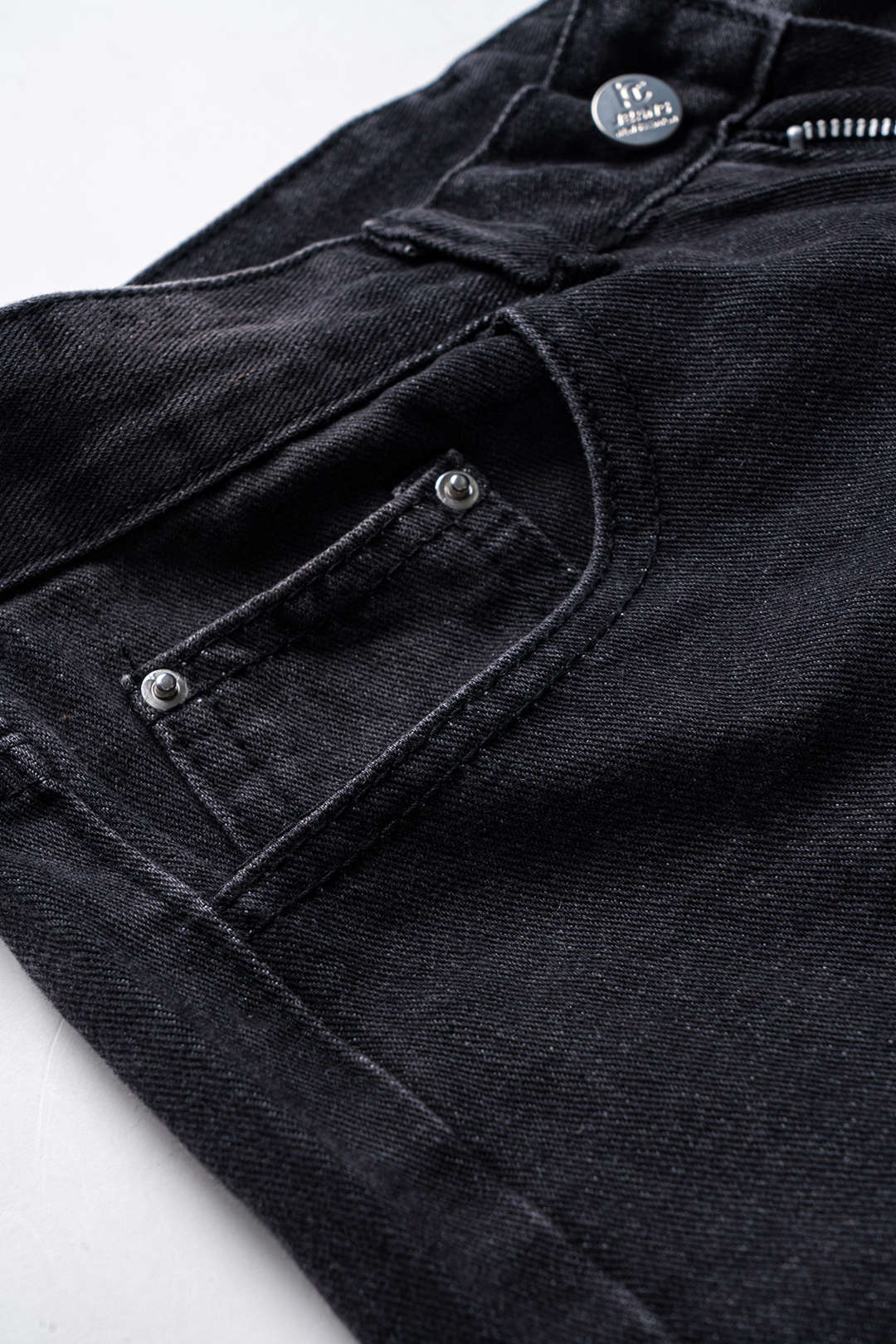 Denim Ripped Wide Leg Jeans - Image 4