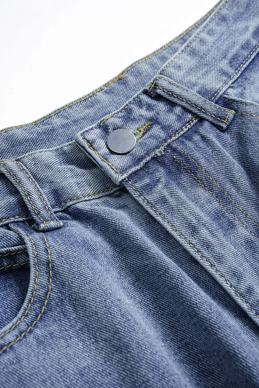 Denim Pocket Zipper Barrel Jeans - Image 3