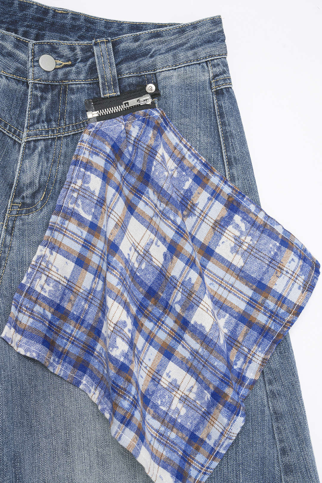 Denim Patchwork Plaid Barrel Jeans - Image 3