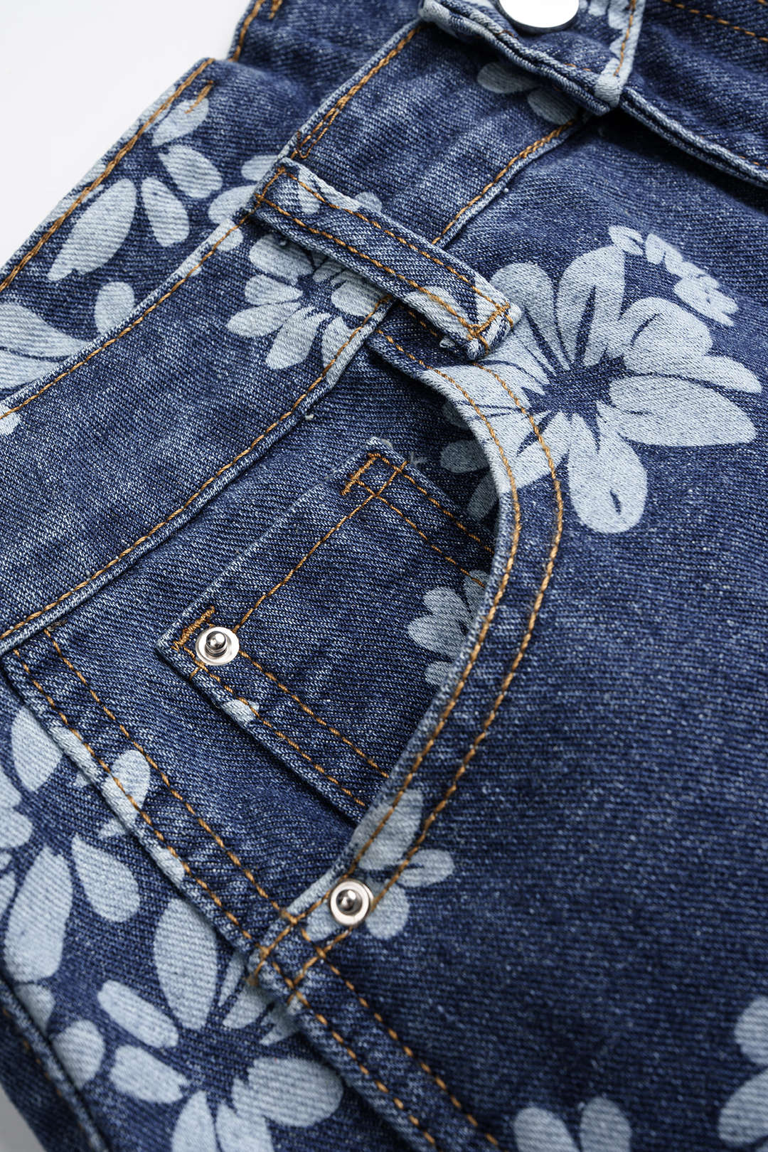 Denim Floral Print High Waist Jeans - Image 4