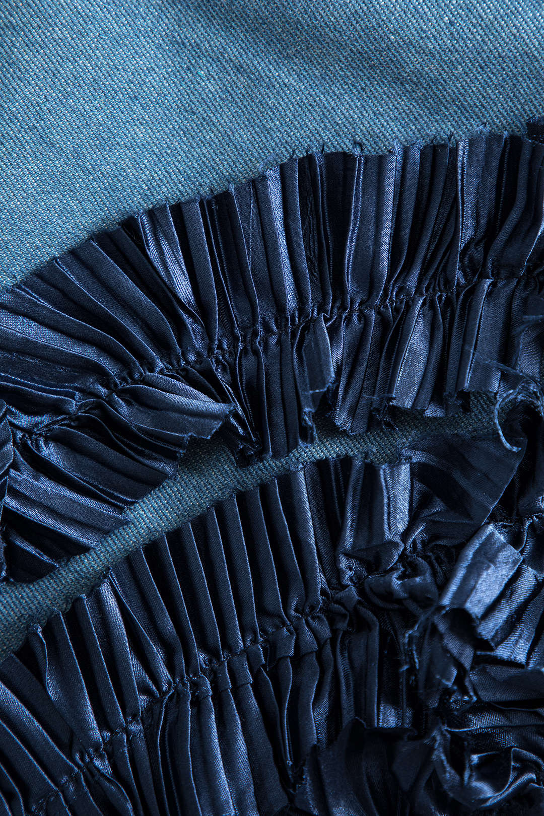 Asymmetrical Zipper Denim Skirt - Image 3