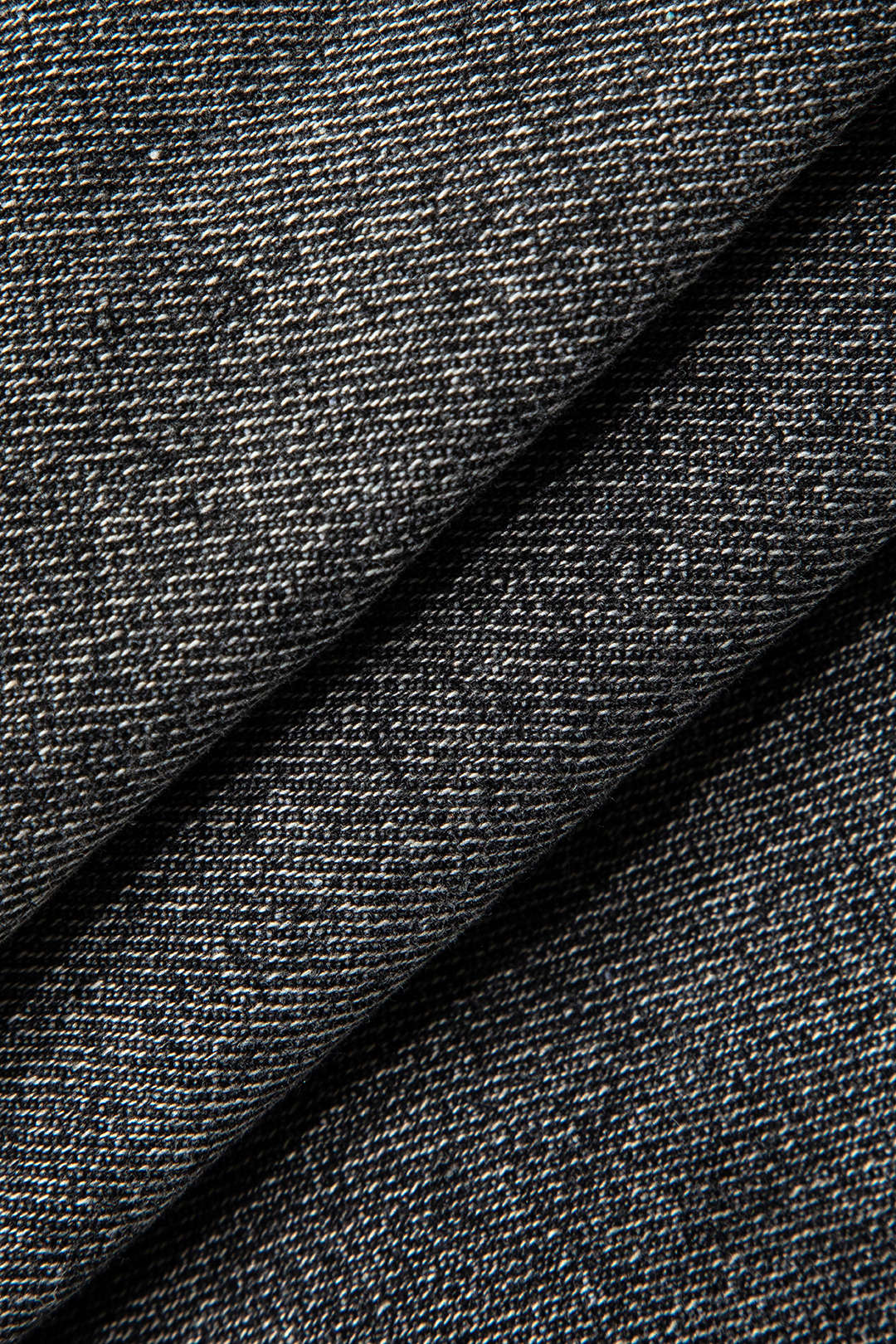 Letter Print Frayed Hem Denim Skirt - Image 4