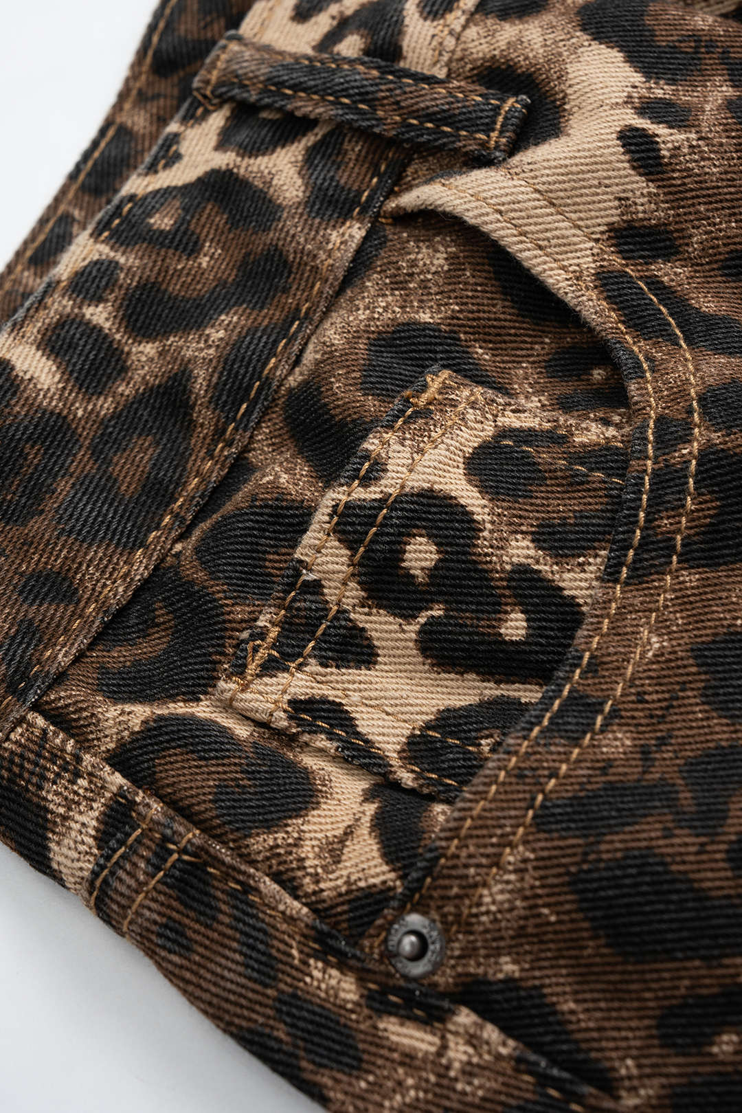 Denim Leopard Print High Waist Skirt - Image 3