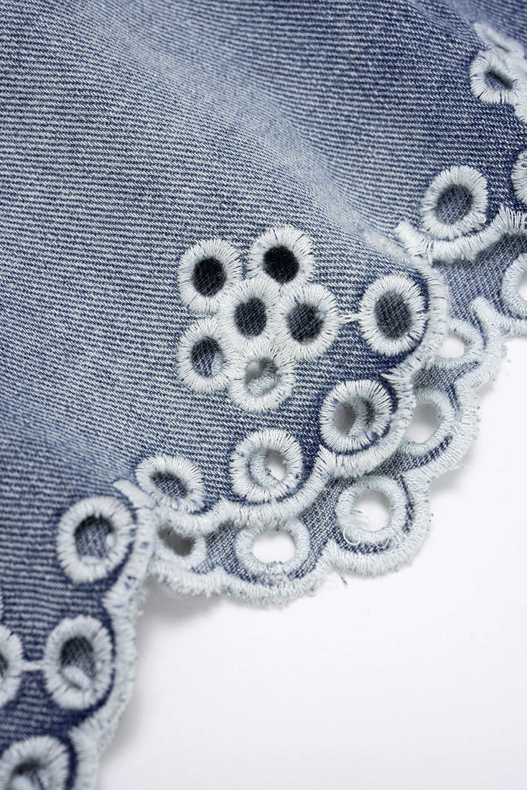 Denim Hollow Out Embroidery Floral Shorts - Image 5