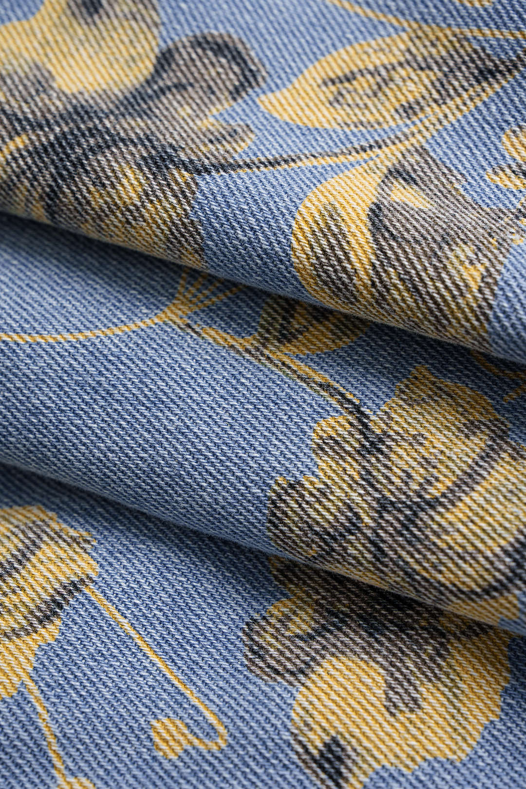 Denim Floral Print High Waist Shorts - Image 3
