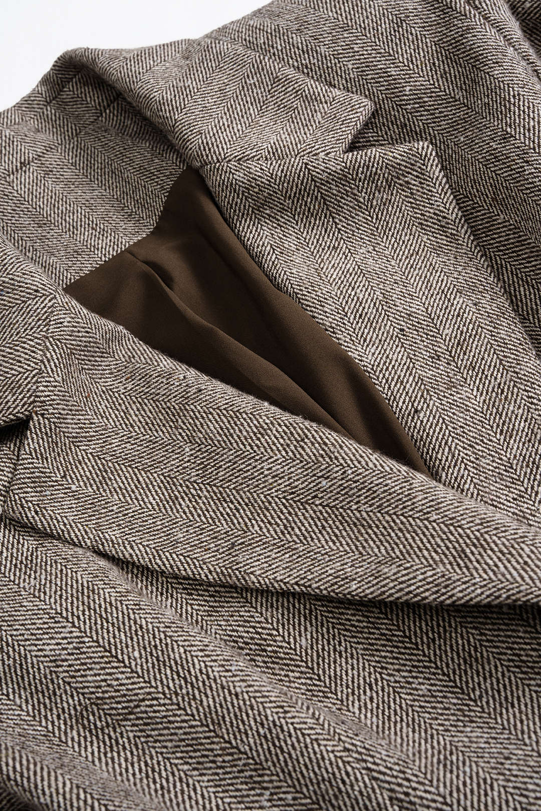 Button Notched Lapel Belted Blazer - Image 3