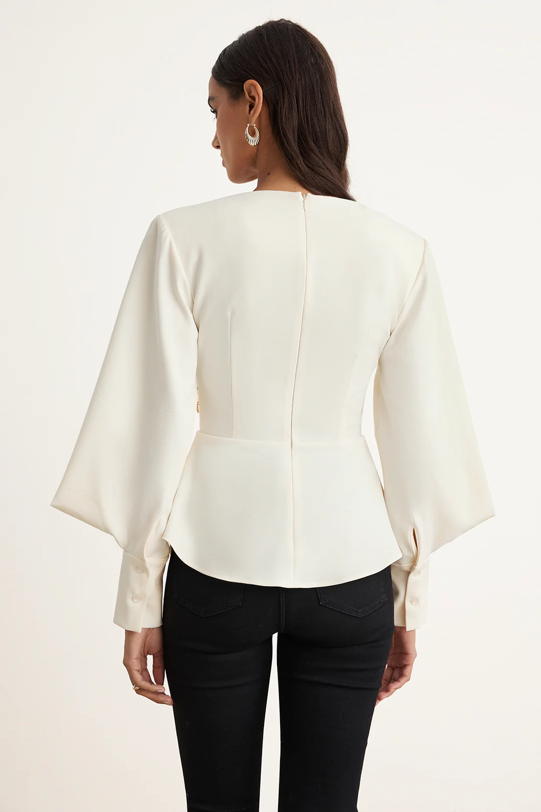 Asymmetrical Zipper Ruched Long-Sleeve Shirt - Image 2