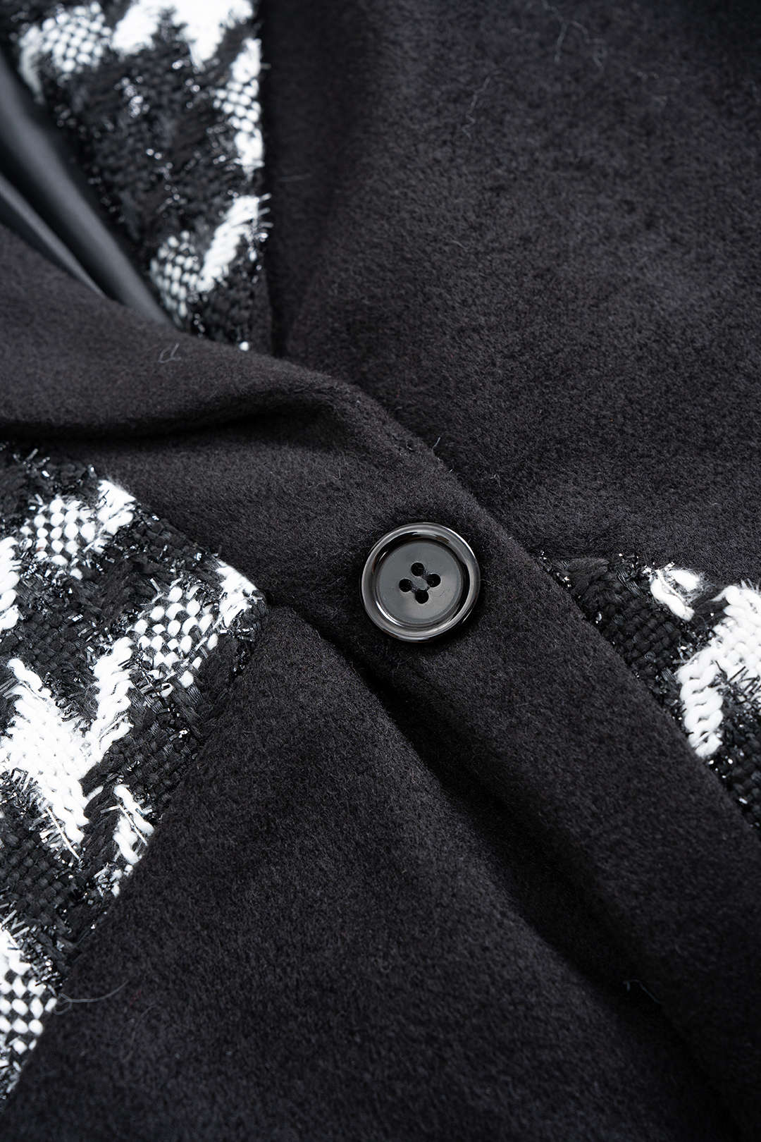 Woolen Jacquard Patchwork Contrast Asymmetrical Notched Lapel Coat - Image 3