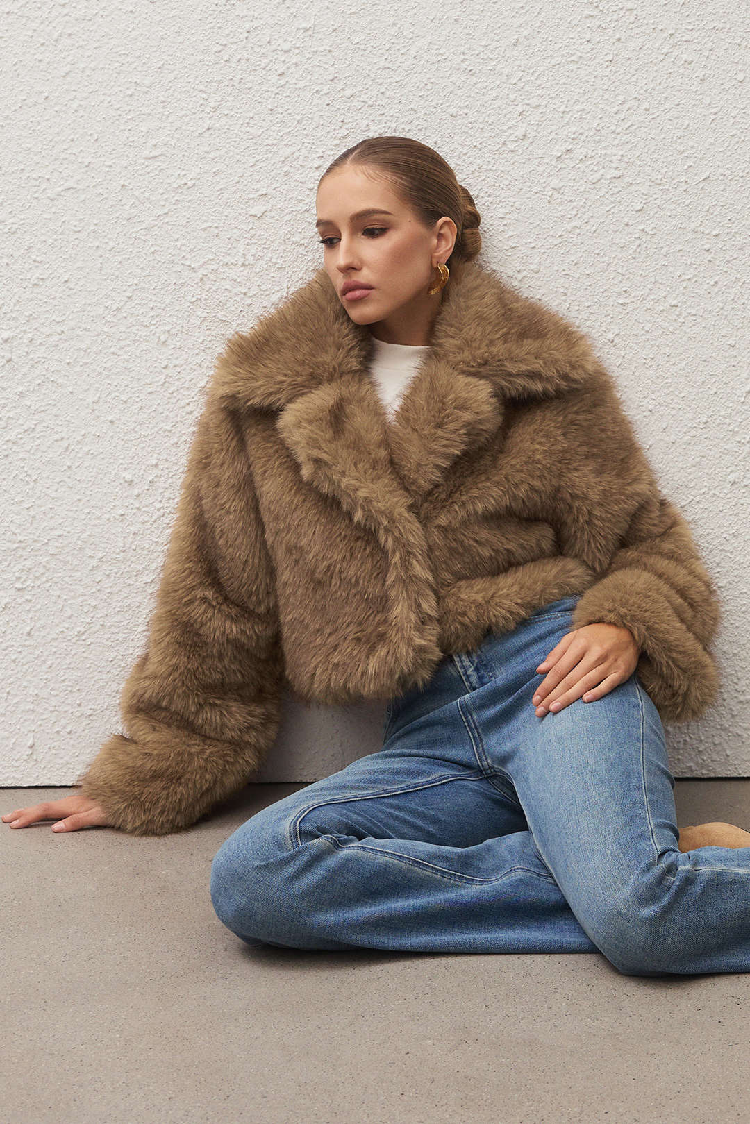 Faux Fur Short Coat - Image 5