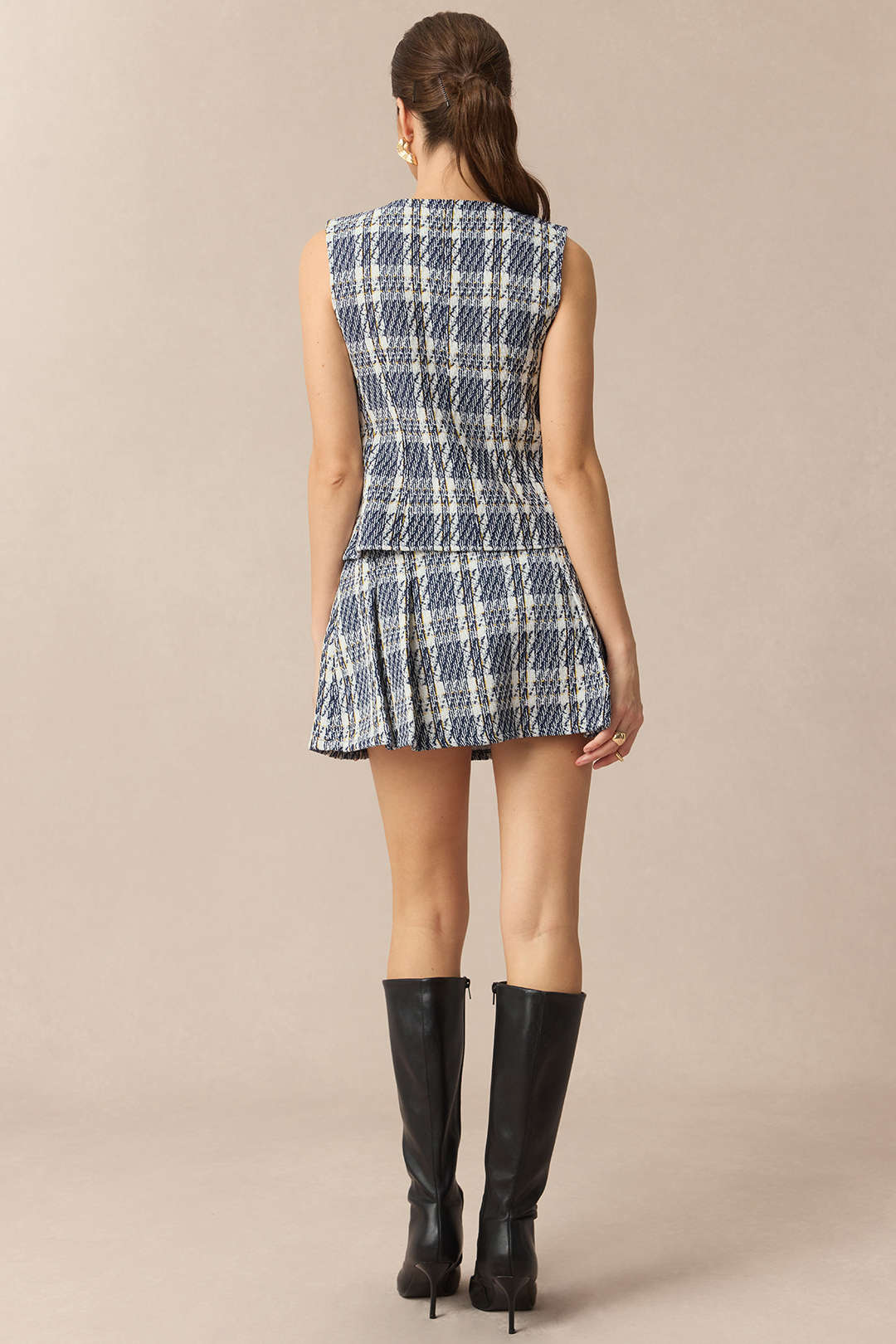 Plaid Print Round Neck Tank Top - Image 2