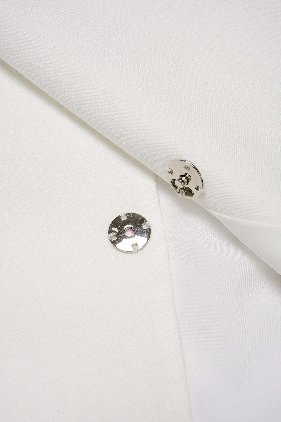 Linen One Shoulder Knotted Asymmetrical Tank Top - Image 3
