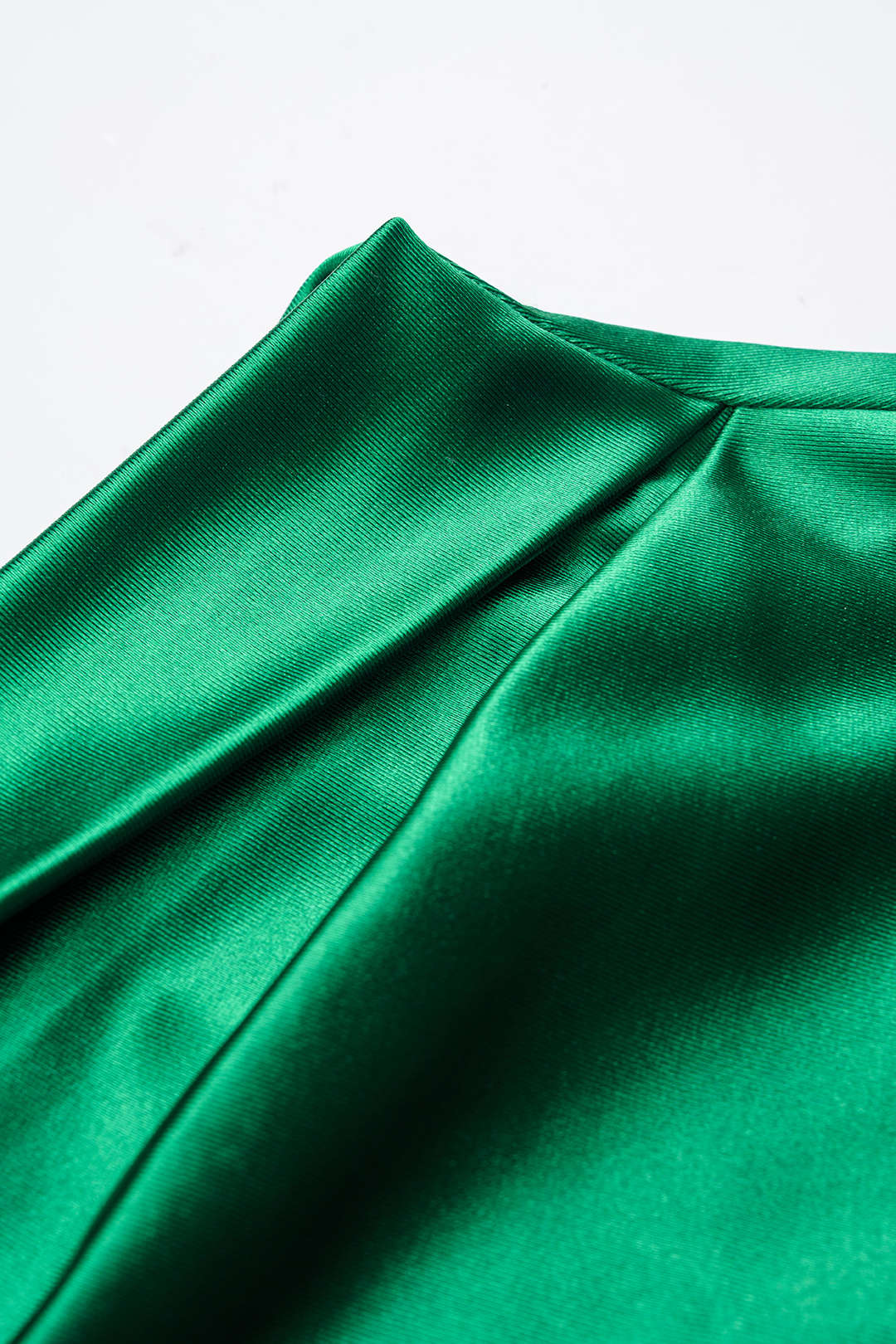 Satin One Shoulder Ruched Top And Asymmetrical Skirt Set - Image 6