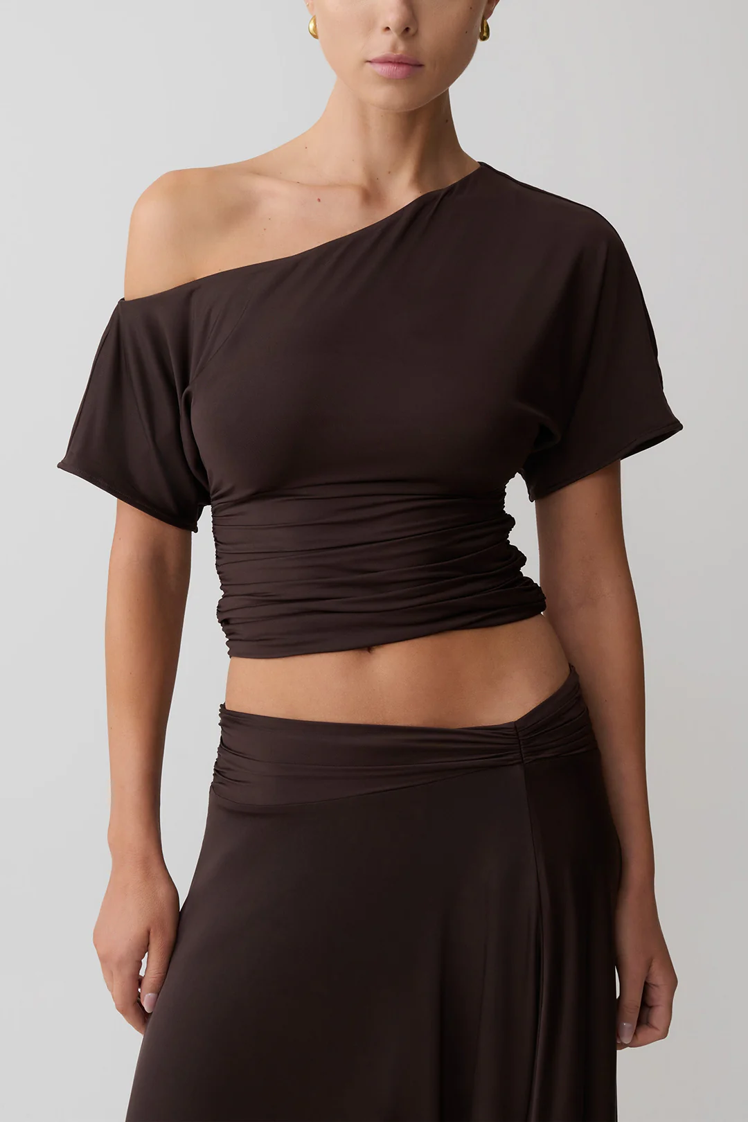 One Shoulder Short Sleeve Top And Asymmetrical Hem Ruched Skirt Set - Image 2