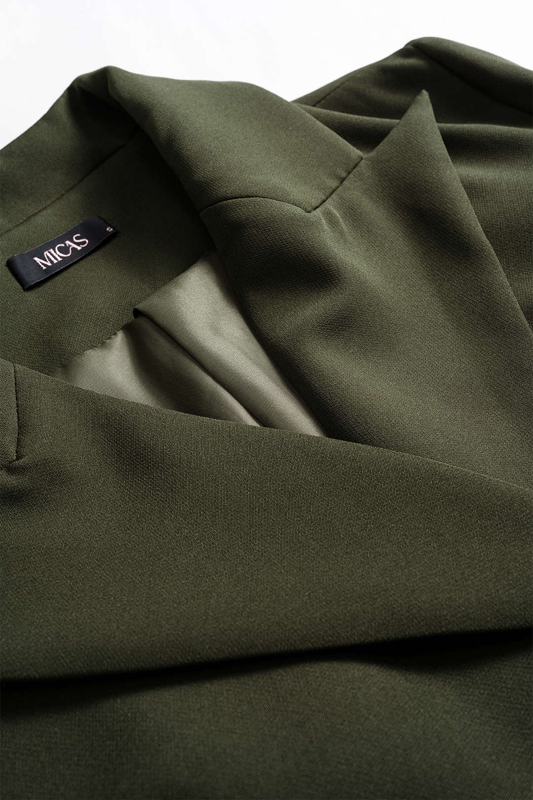 Notched Lapel Button Long-Sleeve Top And Pleated Trousers Set - Image 4