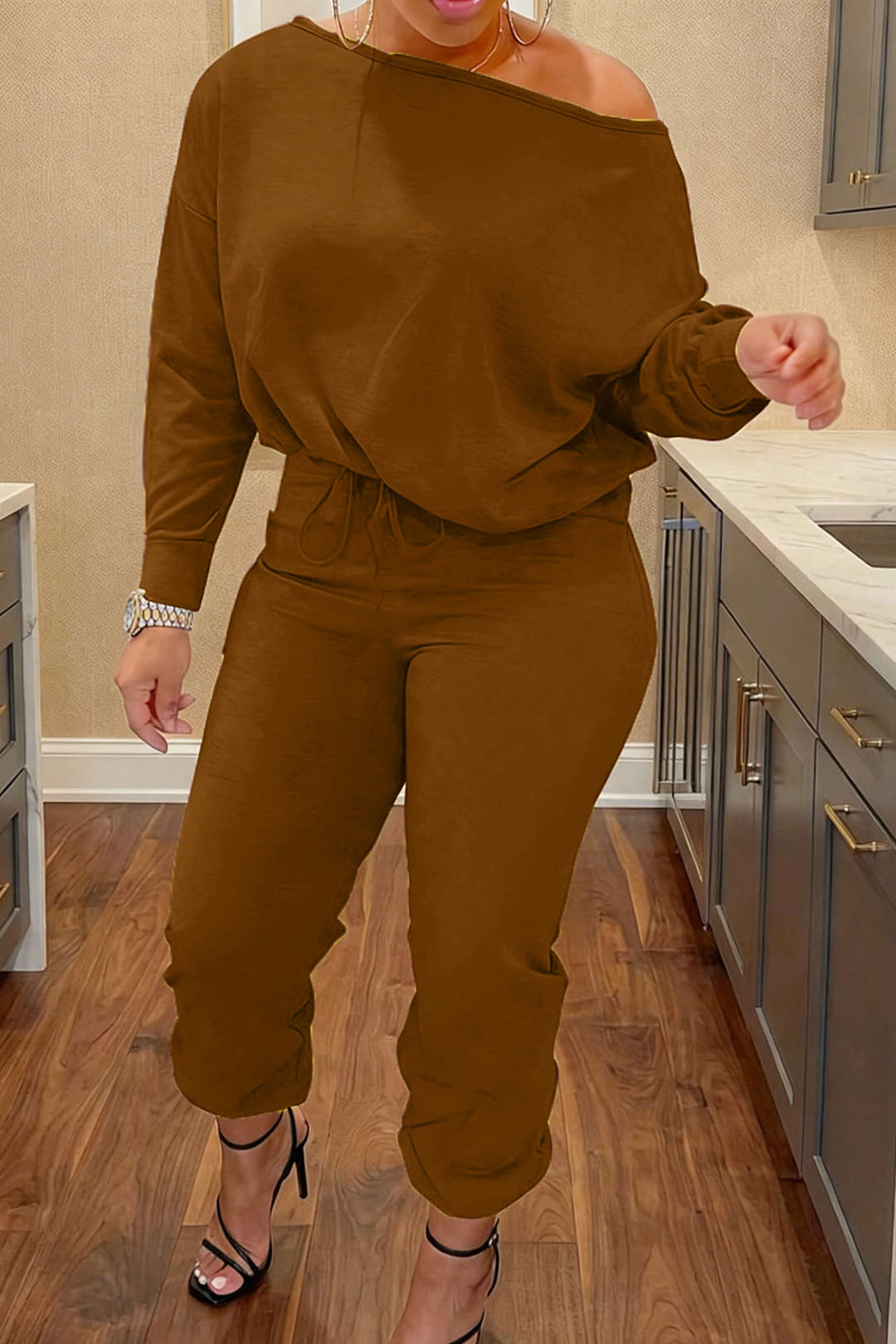 Plus Size Off-Shoulder Long-Sleeve Top And Drawstring Pants Set - Image 3