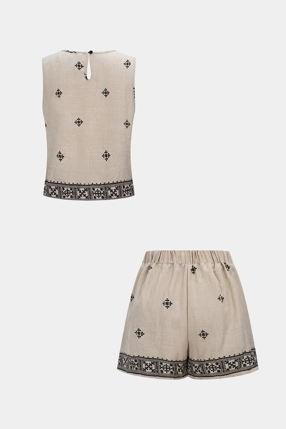 Contrast Print Round Neck Tank Top And High Waist Shorts Set - Image 2