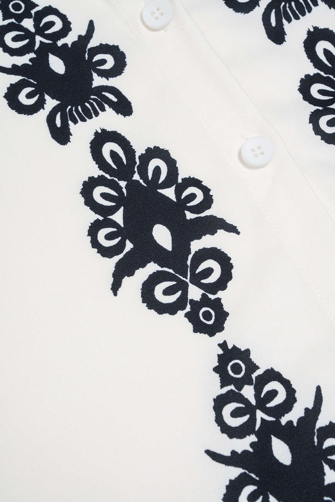 Contrast Print Button Short Sleeve Shirt And Belted Shorts Set - Image 5