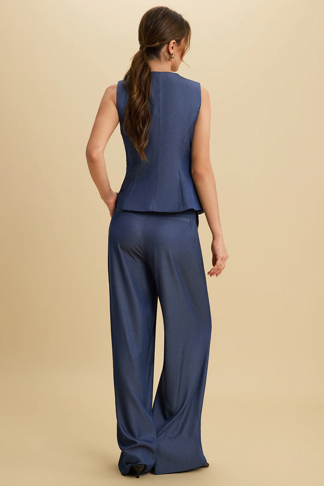 Solid Button Ruched Hem Vest - Image 5