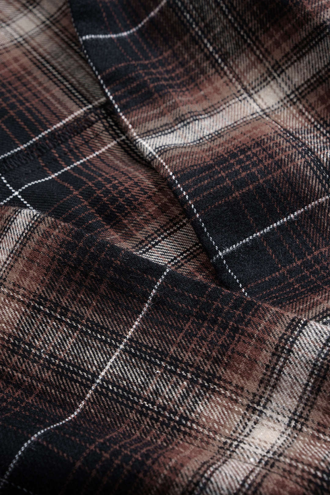 Plus Size Plaid Print Waist-Cinching Shirt - Image 3