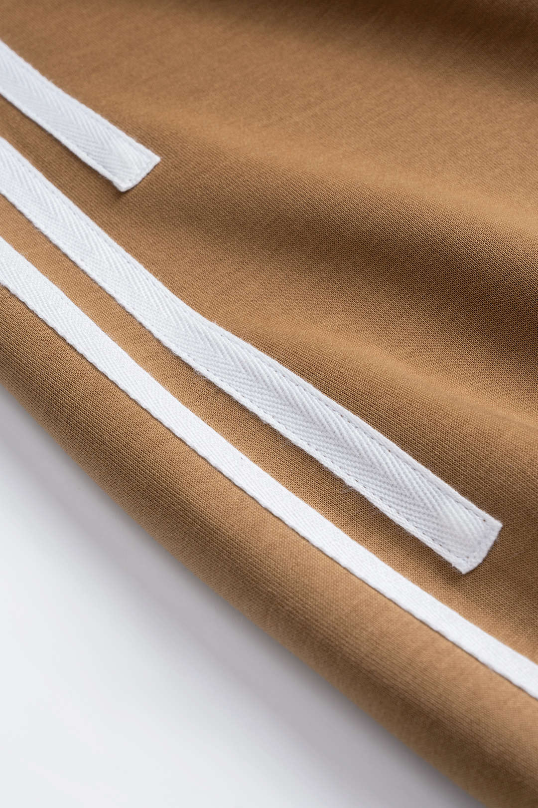 Contrast Stripes Print Ruched Round Neck Sweatshirt - Image 3
