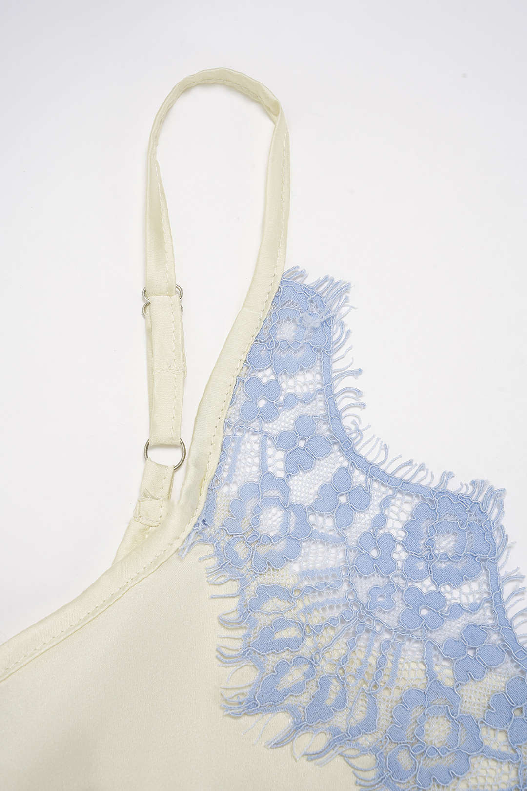 Satin Patchwork Lace Trim V-Neck Cami Top - Image 3