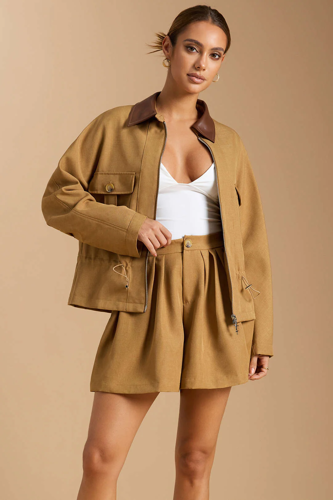 Pleated Wide Leg Shorts - Image 2