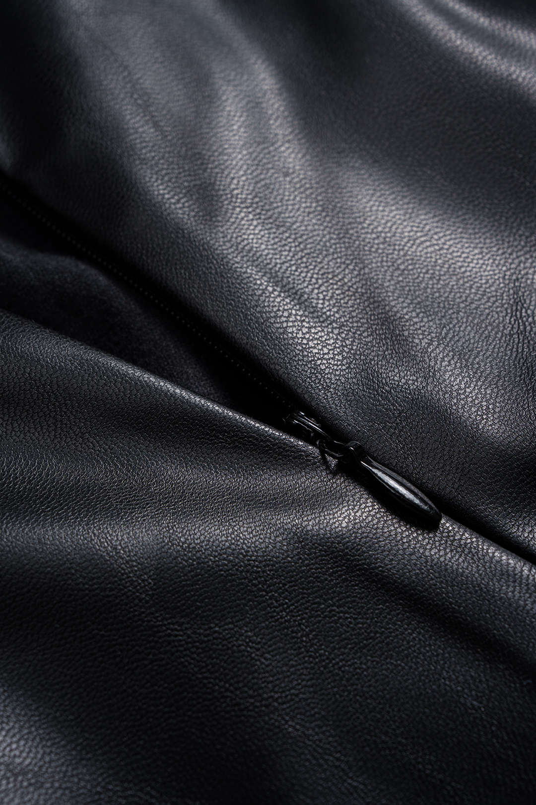 Faux Leather High Slit Ruched Crossed Skirt - Image 5