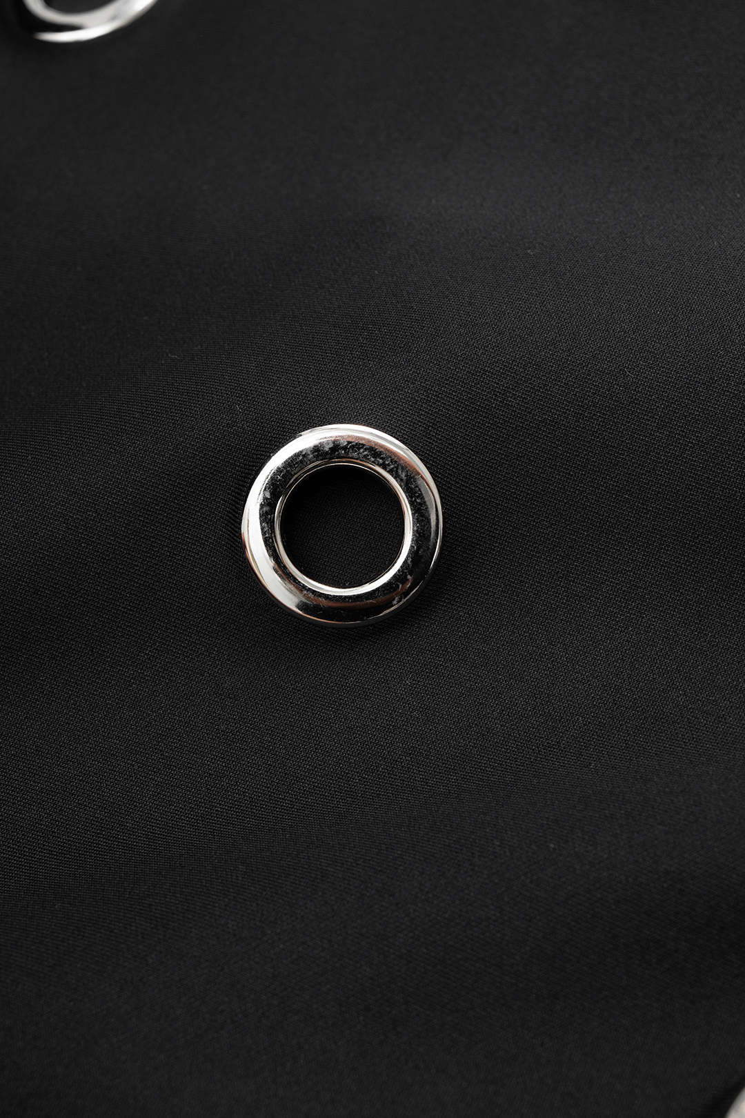 Hollow Out Ring Zipper Skirt - Image 3