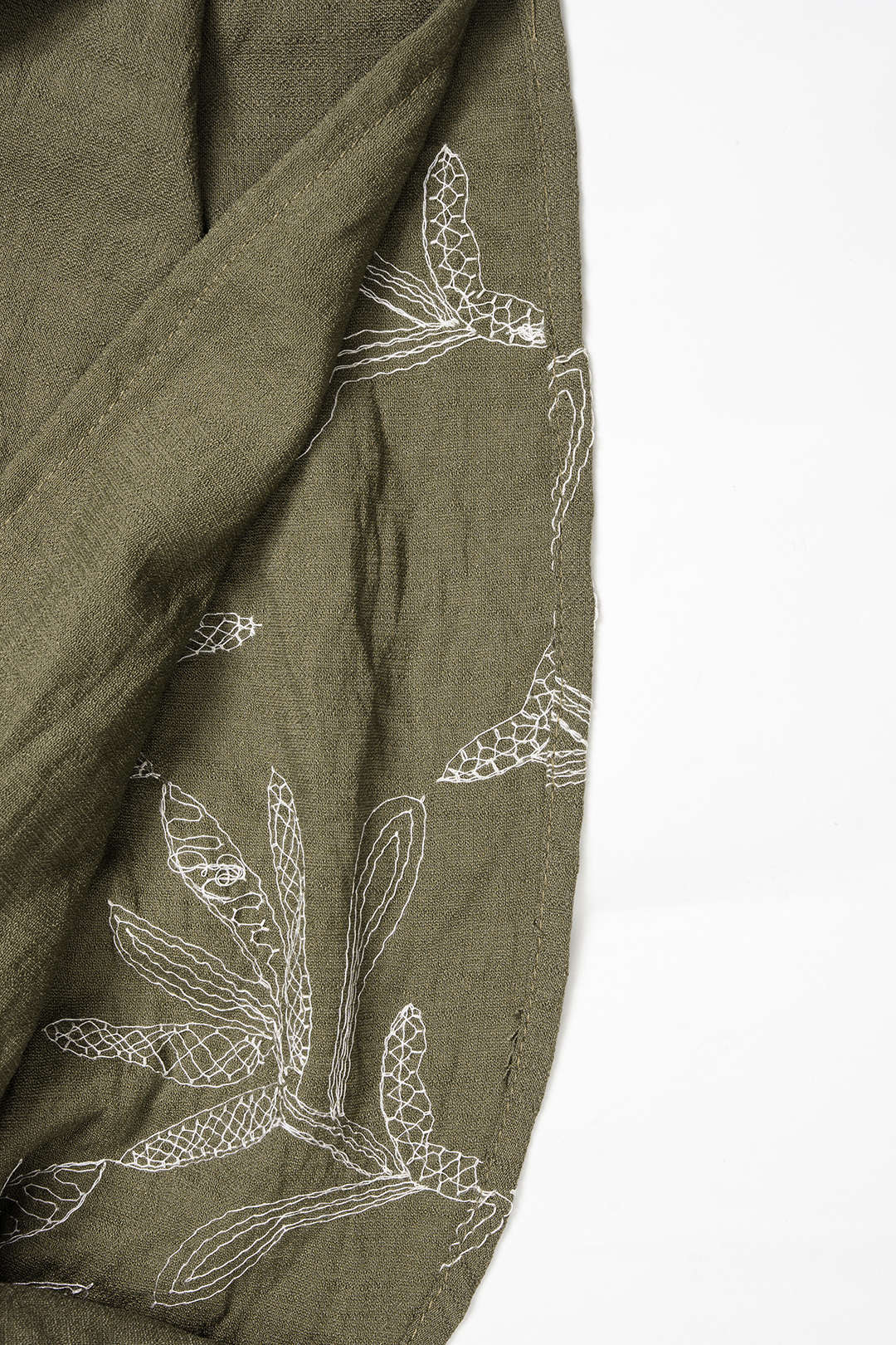Embroidery Asymmetrical Shorts - Image 4