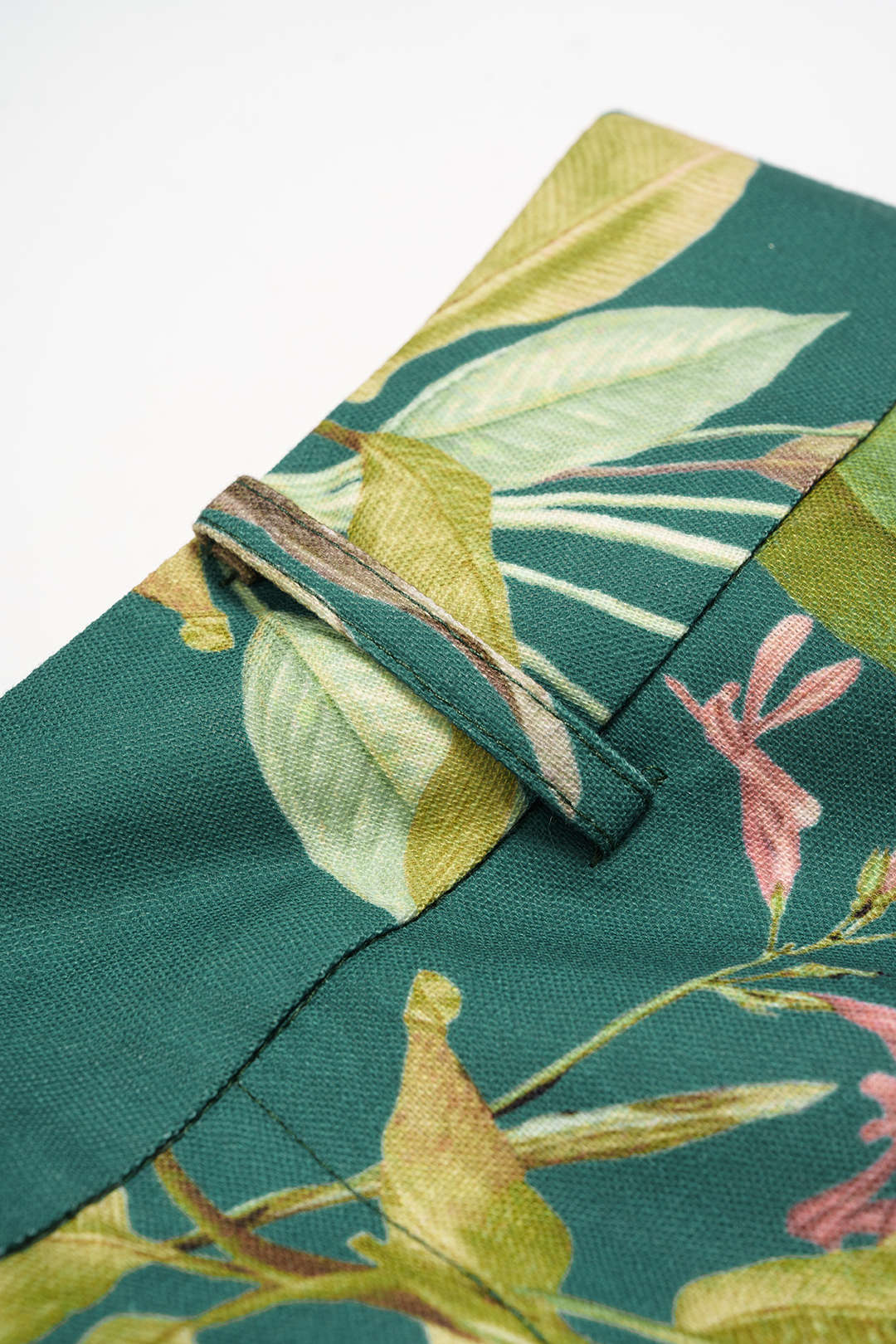 Leaves Print High Waist Wide Leg Shorts - Image 3