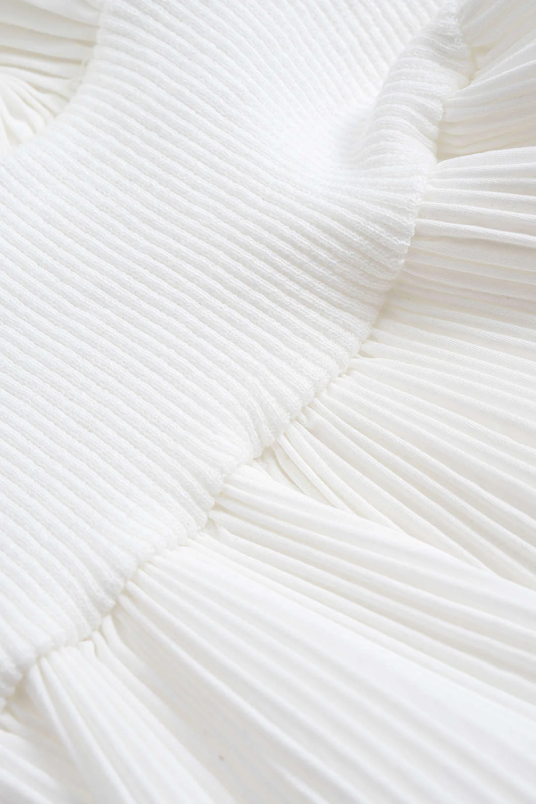 Ruffle Pleated Button Long-Sleeve Shirt - Image 4