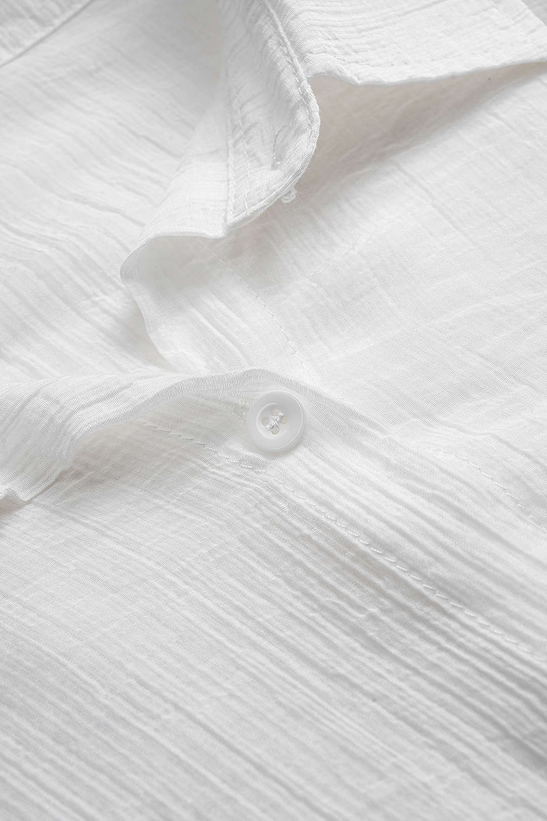 Solid Textured Lapel Button Long-Sleeve Shirt - Image 4