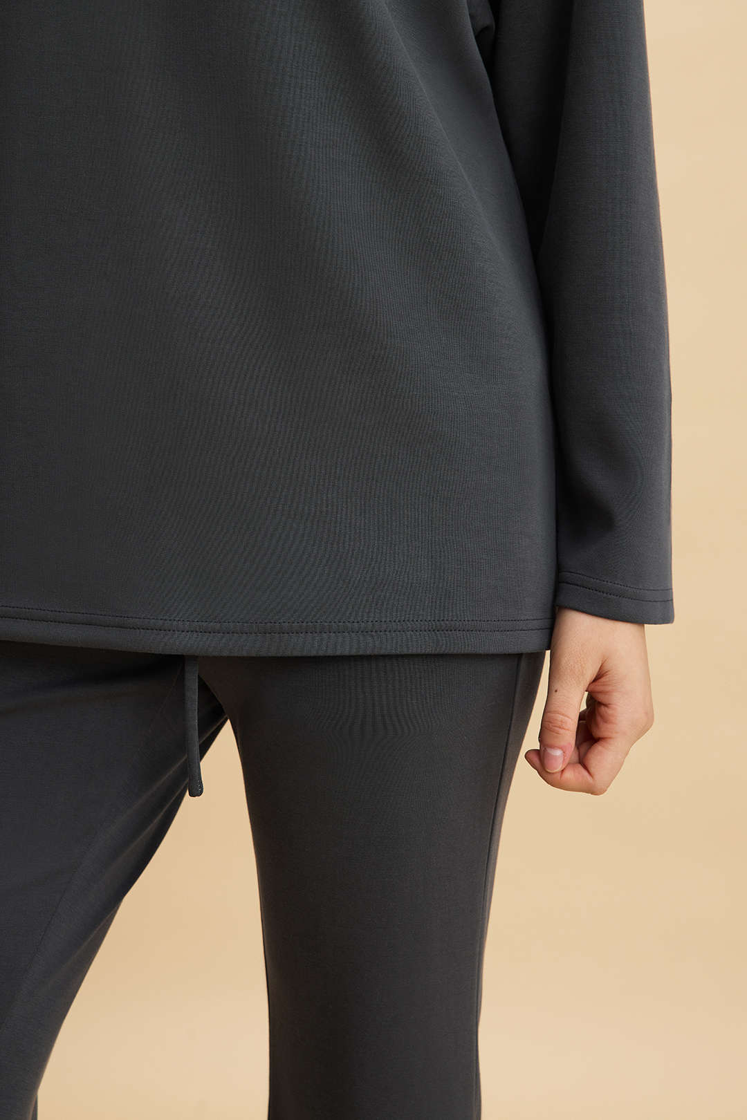 Knit Round Neck Long-Sleeve Top - Image 4