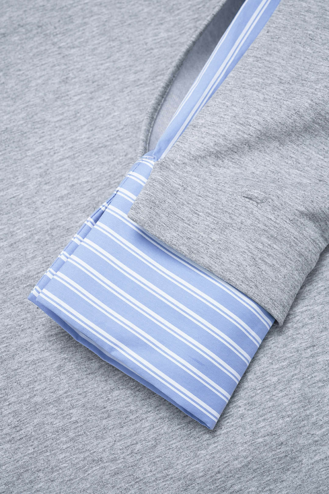 Patchwork Round Neck Sweatshirt - Image 5