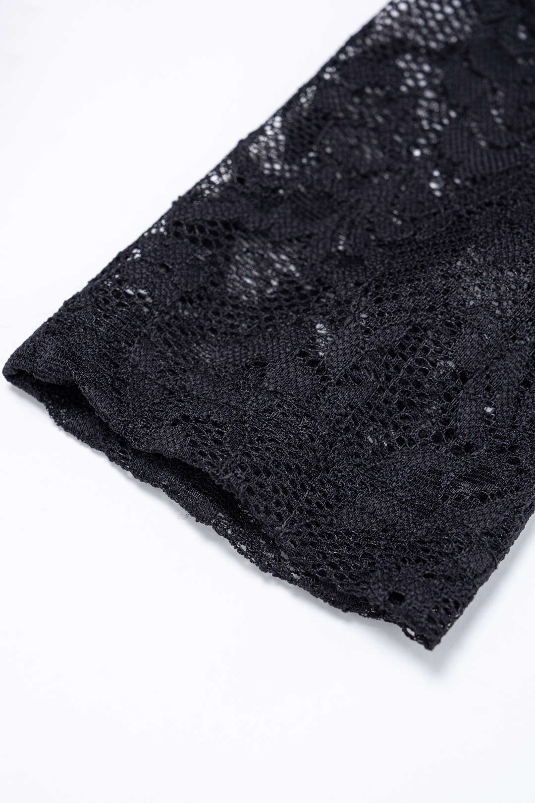 Lace Patchwork Ruched Long-Sleeve Top - Image 4